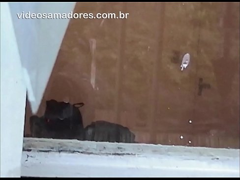 ❤️ Azğın kişi sevgilisini başqa oğlanla izləyir, cütlüyü narahat etmədən sikişmə videosu çəkir Rus pornosu bizdə ❌