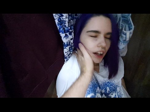 ❤️ Şkafda bacımı tapdım və ona cum kömək etdi Rus pornosu bizdə ❌